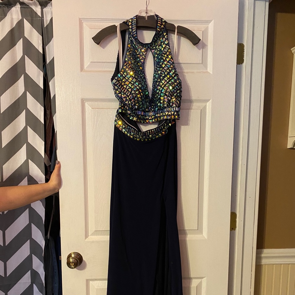 Lightly worn prom dress